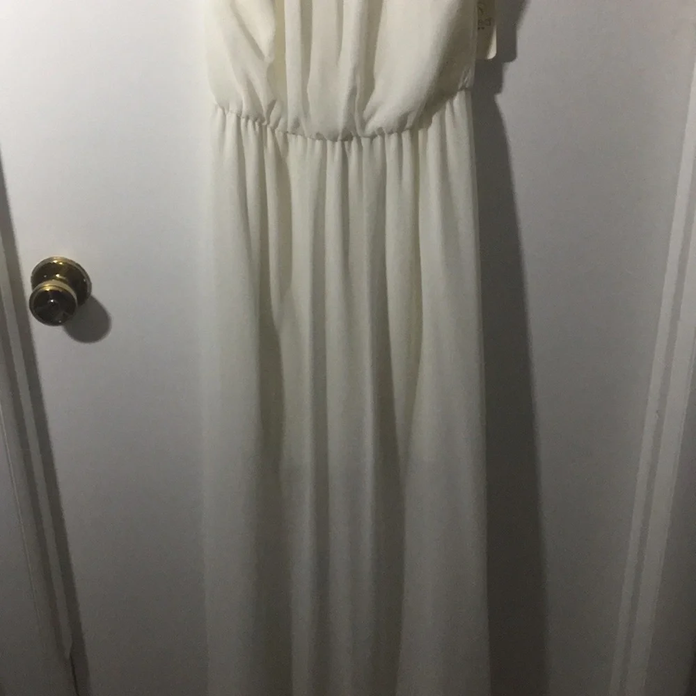 Ivory Maxi Dress - Picture 6 of 7